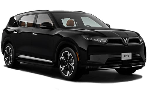 فينفاست VF9 أسود نفاث