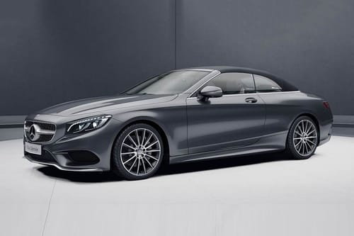 مرسيدس بنز الفئة أس كابريوليه رمادي