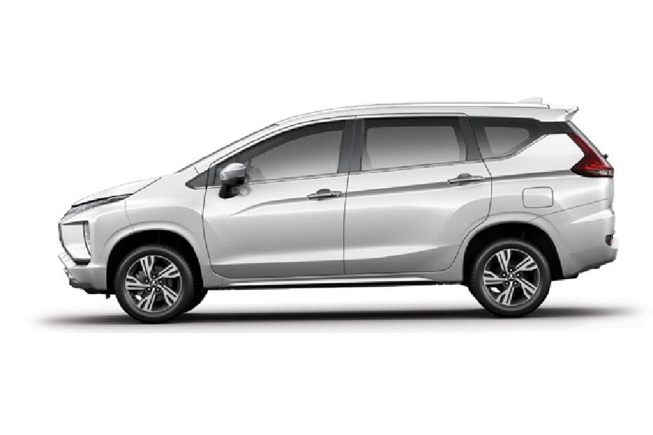 Mitsubishi Xpander Pearl White Qab