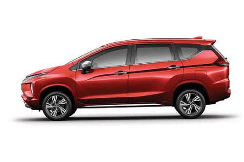 Mitsubishi Xpander Red