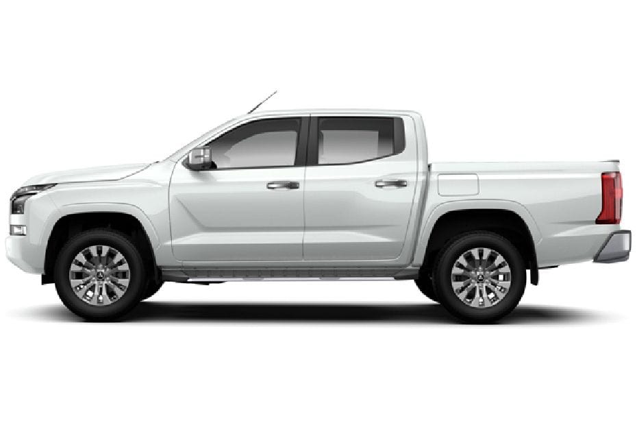 Mitsubishi L200 White