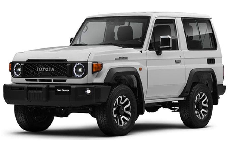 تويوتا لاند كروزر 70 هارد توب أبيض