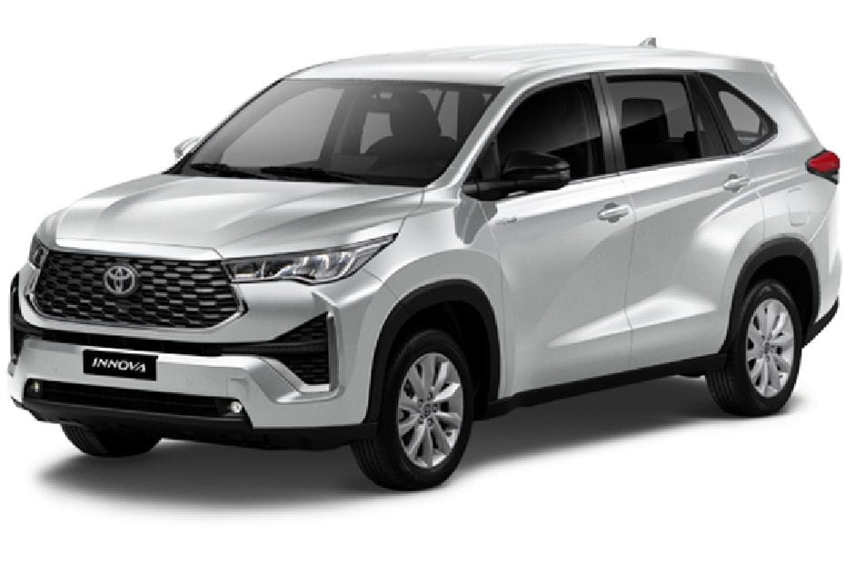 Toyota Innova Pearl White