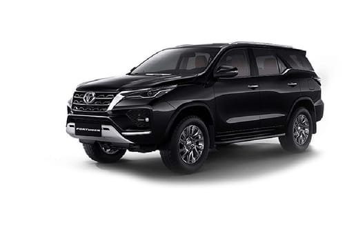 Toyota Fortuner Black