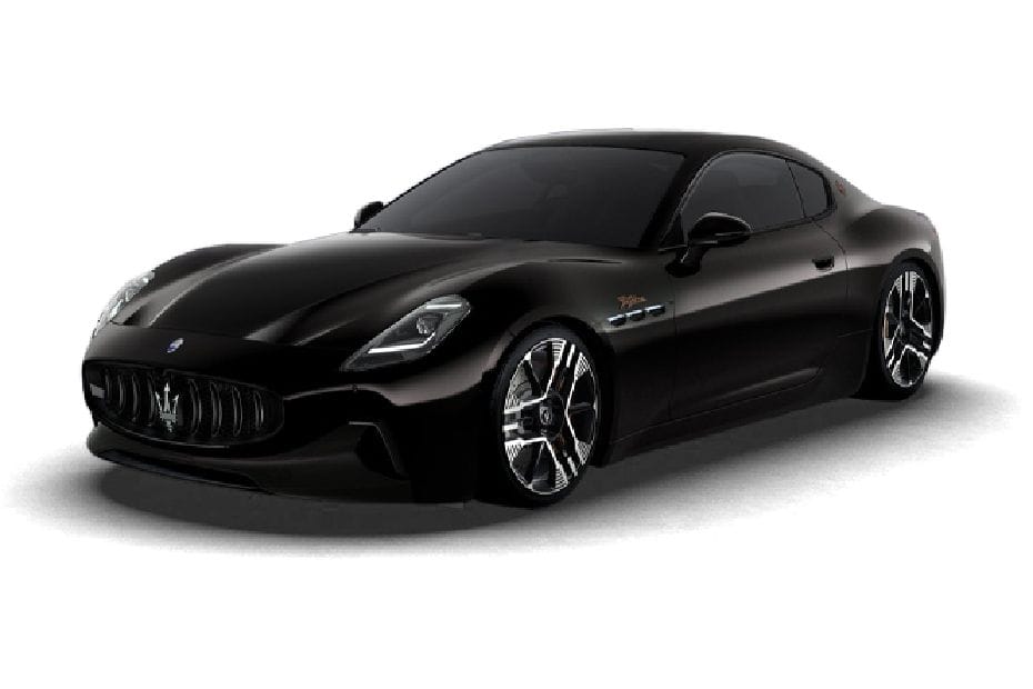 مازيراتي جران توريزمو أسود