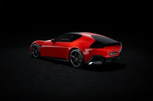 Rear Cross Side View of فيراري 12 سيليندري