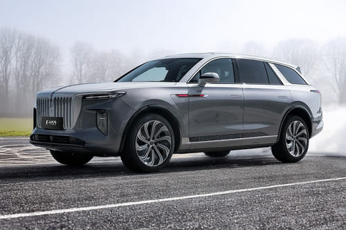 هونشي  إي إتش إس 9 Front angle low view