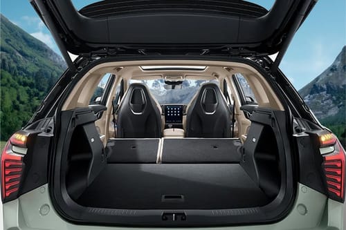 Trunk Open Closer View of HS3