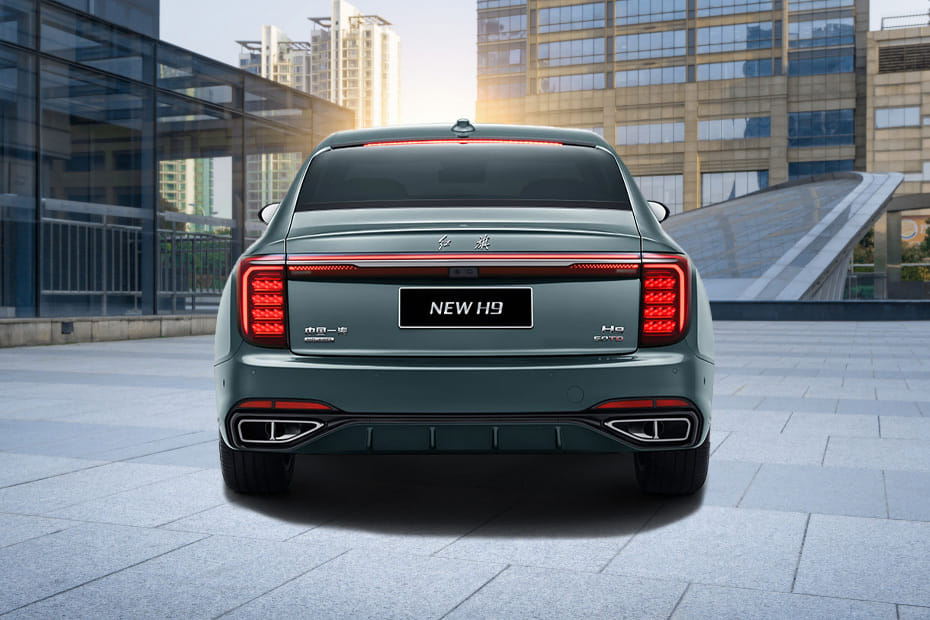 Full Rear View of Hongqi H9