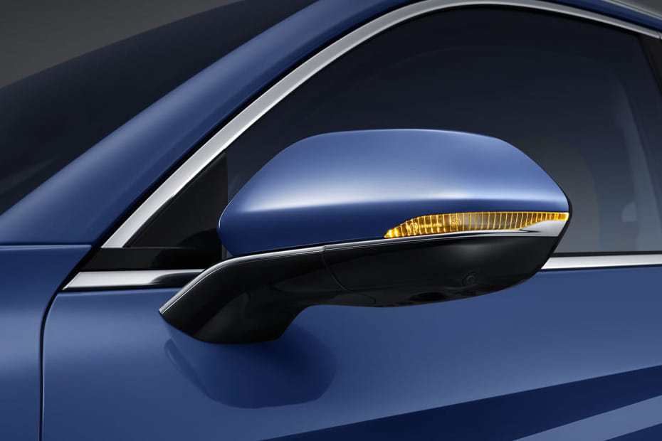 هونشي إتش إس 5 Drivers Side Mirror Front Angle