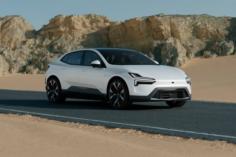 بولستار ٤ Front Medium View