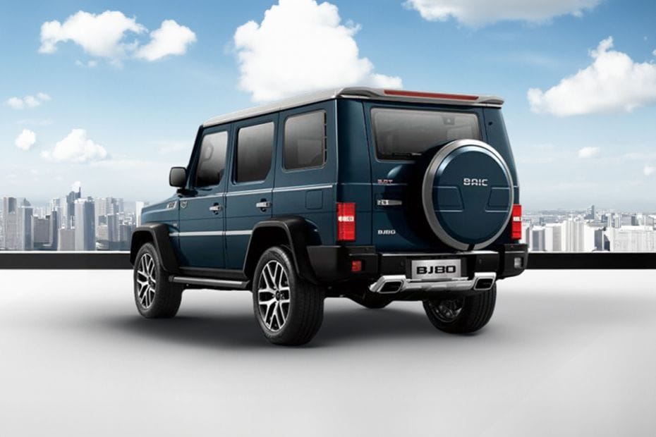 Rear Cross Side View of BAIC BJ80