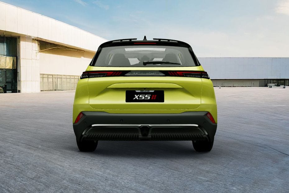 Full Rear View of BAIC X55