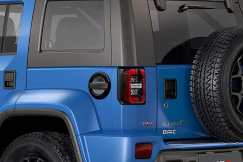 BJ40-C Tail light