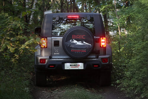 Full Rear View of BAIC BJ40 S