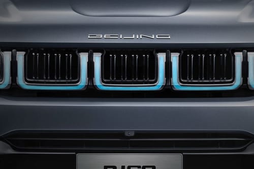 BJ60 Grille View