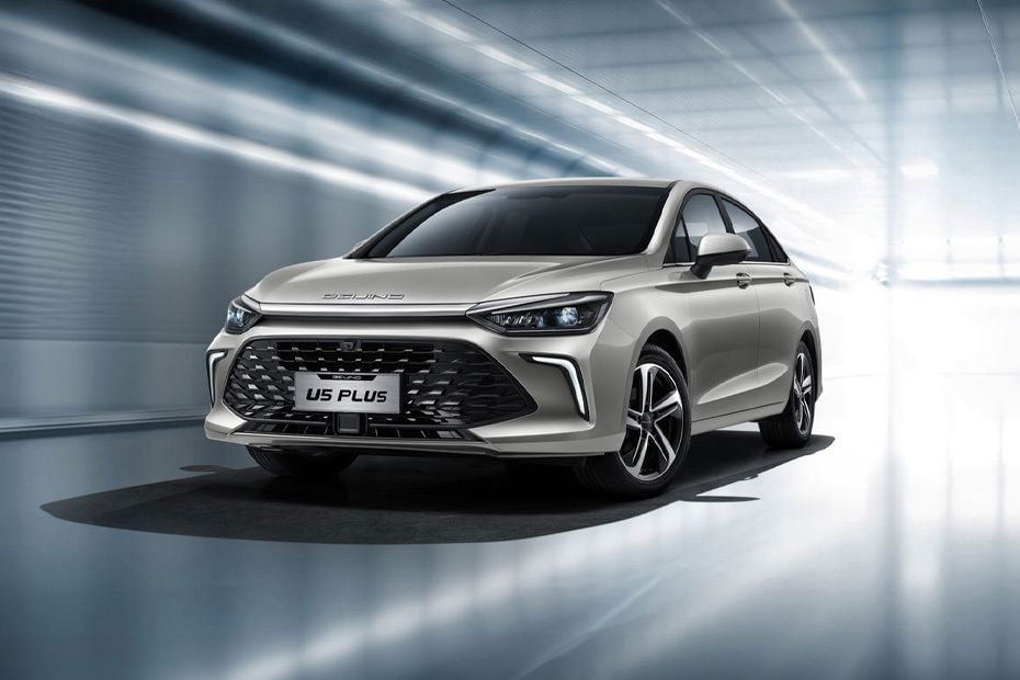 BAIC  U5 Plus Front angle low view