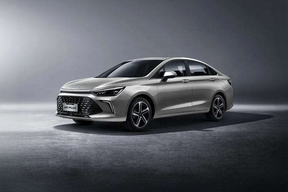 BAIC U5 Plus Front Side View