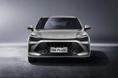 Full Front View of U5 Plus