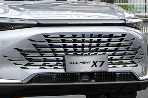 إكس7 2026 Grille View