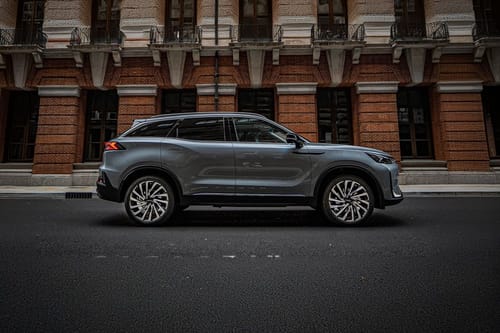 إكس7 2026 Medium Angle Front View