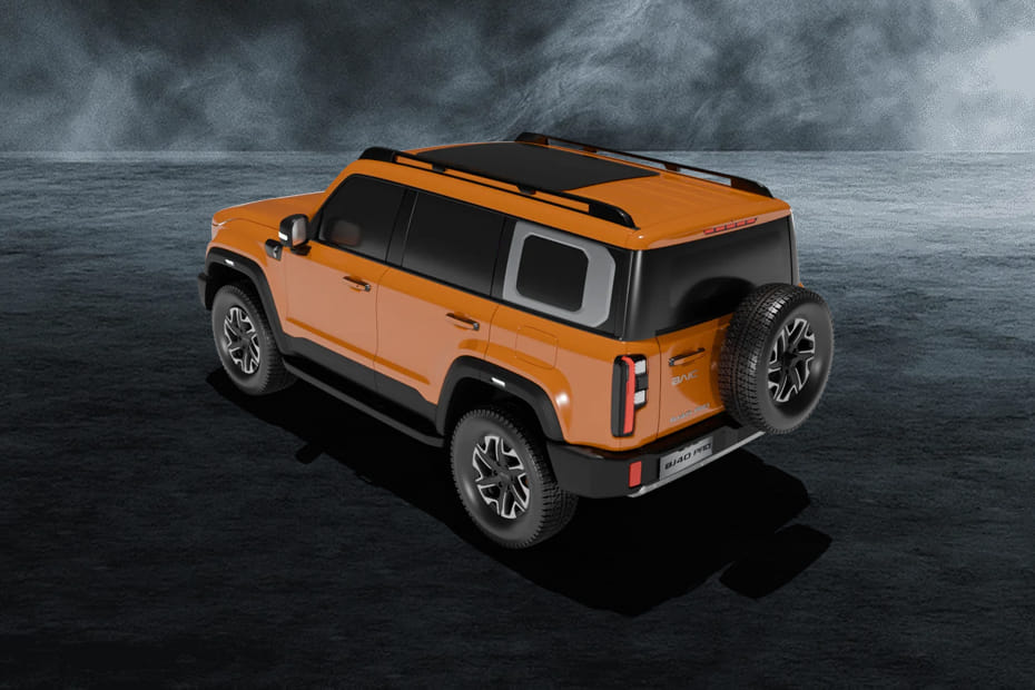 Rear Cross Side View of BAIC BJ40 Pro
