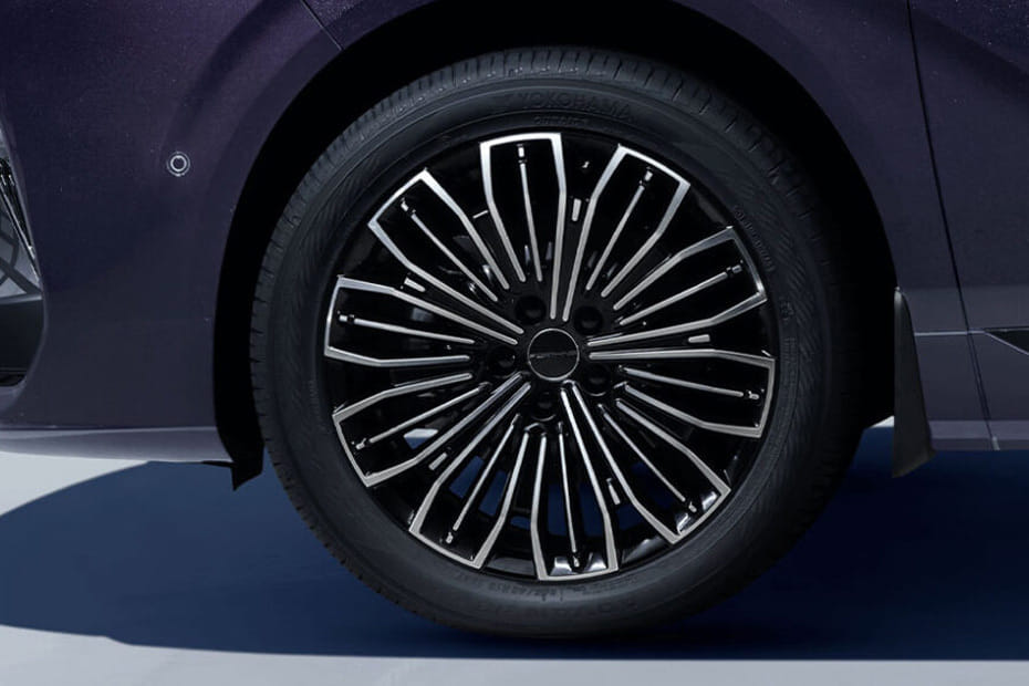 في 9 Wheel