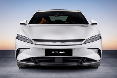 Full Front View of هان