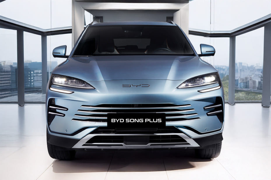 Full Front View of Song Plus