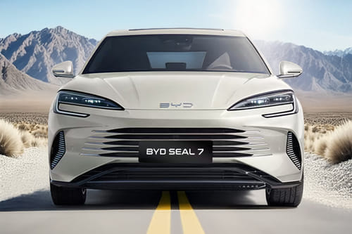 Full Front View of سيل 7