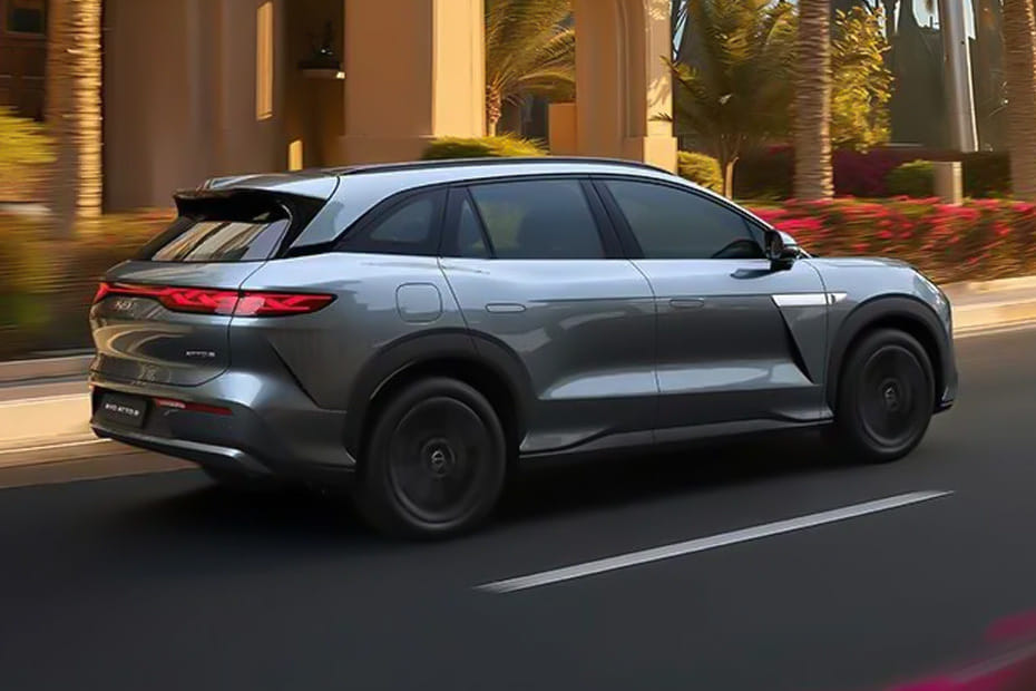 Atto 8 Rear angle view