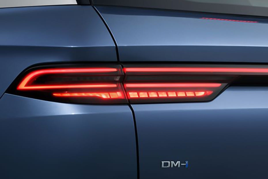 Sealion 5 Tail light