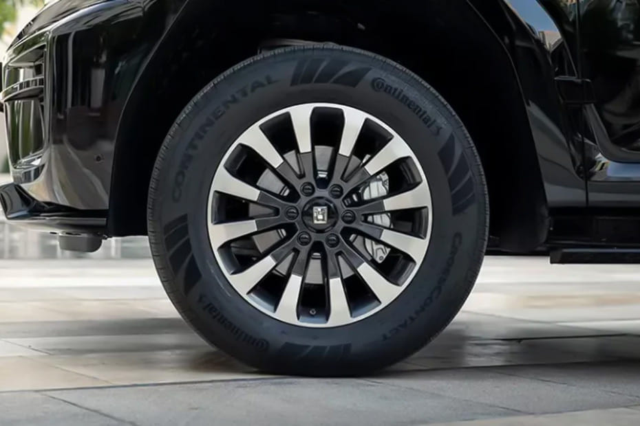700 Wheel