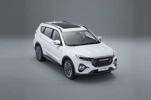 جيتور X70 Front Side View