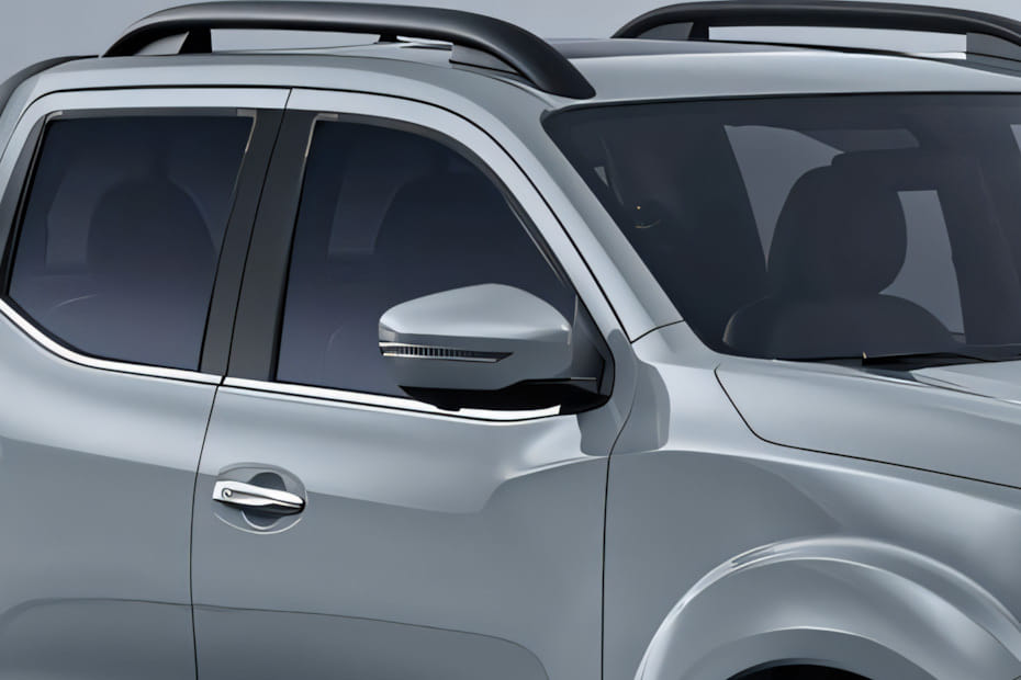 دونج فينج ريتش 7 Drivers Side Mirror Front Angle