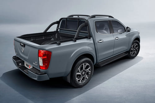 ريتش 7 Rear angle view