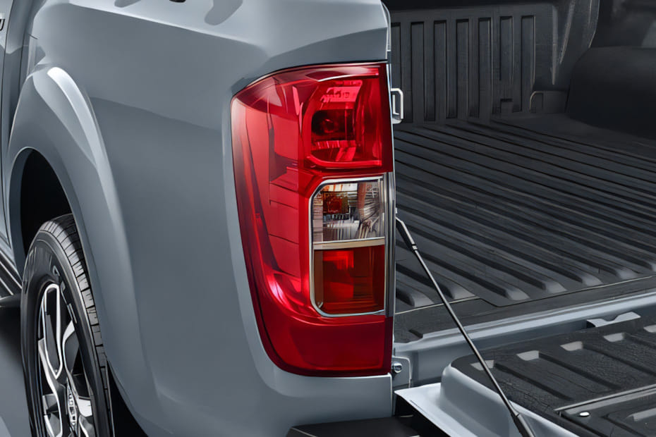 ريتش 7 Tail light