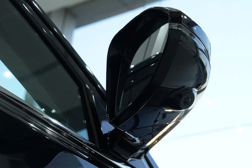 دونج فينج هيودج Drivers Side Mirror Front Angle