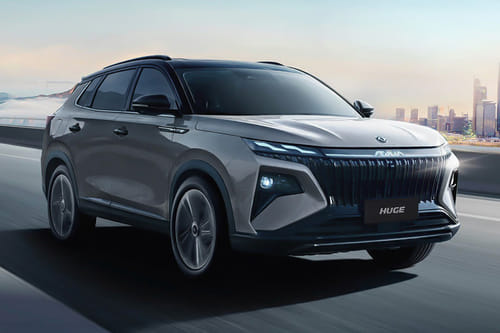 دونج فينج هيودج Front Medium View