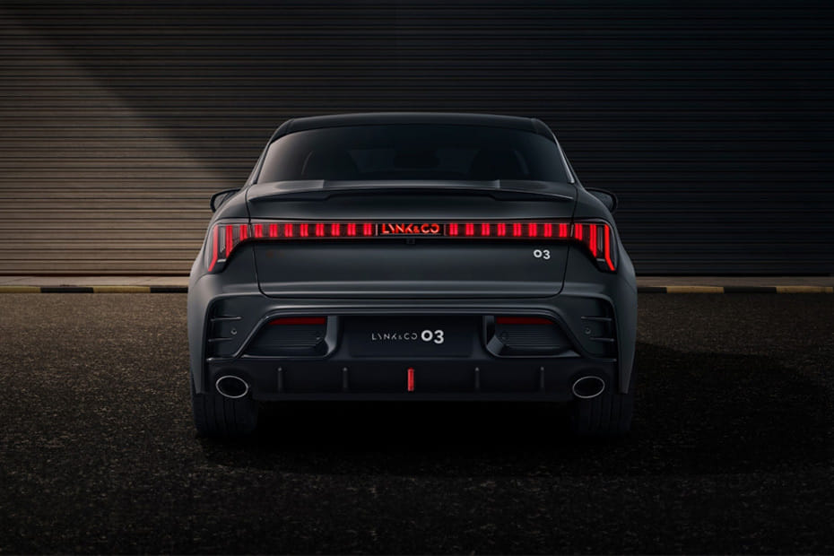 Full Rear View of لينك اند كو 3