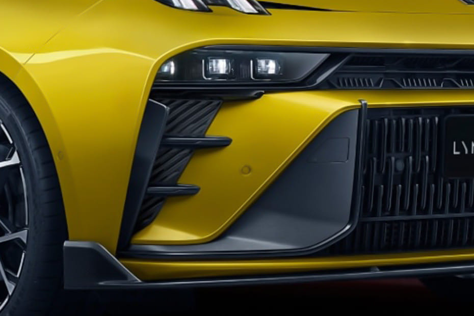 03 بلس Front Fog Lamp