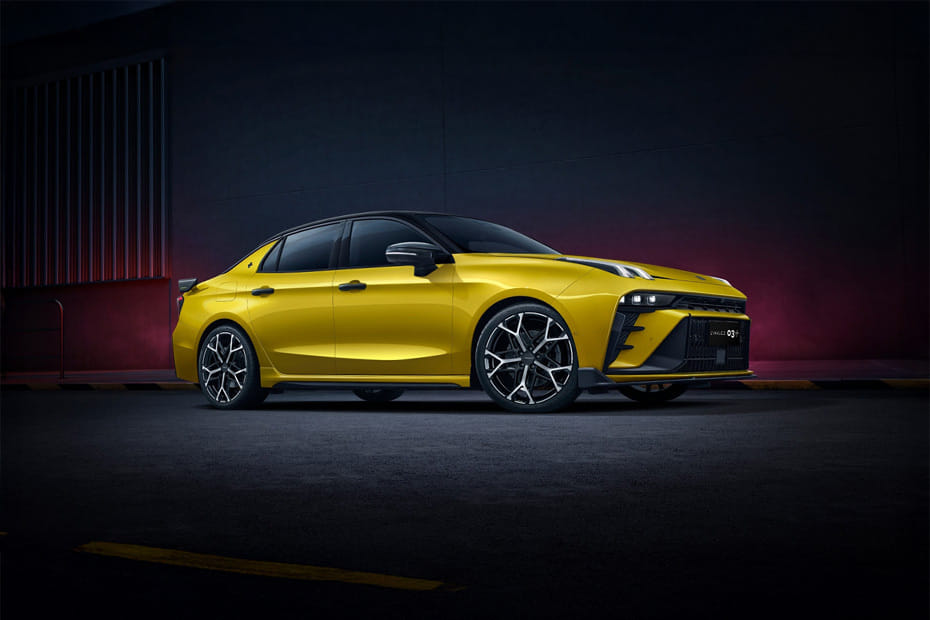 LYNK&CO 03 Plus Front Medium View