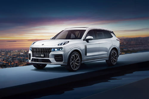 لينك اند كو  9 Front angle low view