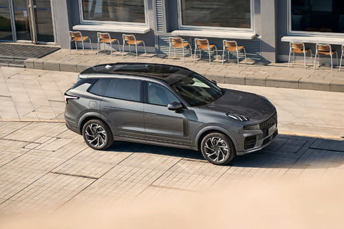 لينك اند كو 9 Front Medium View