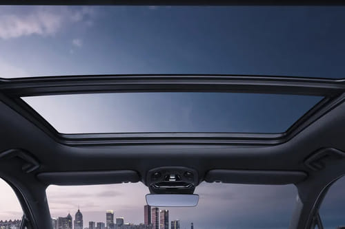 LYNK&CO 06 Sunroof Moonroof
