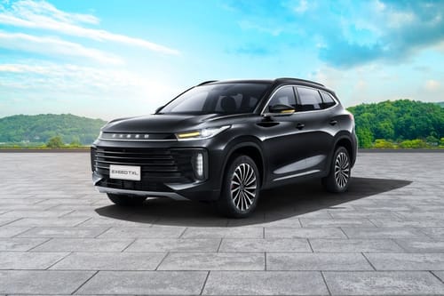 Exeed  TXL Front angle low view