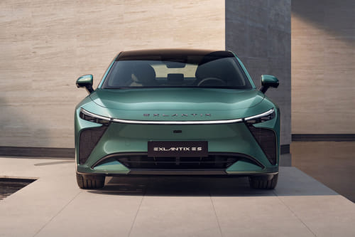 Full Front View of ES