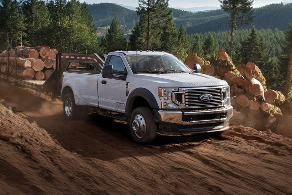 Ford Super Duty Front Medium View