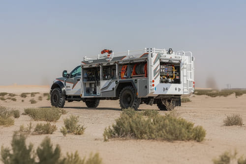 Rear Cross Side View of فورد سوبر ديوتي شاسيه كاب