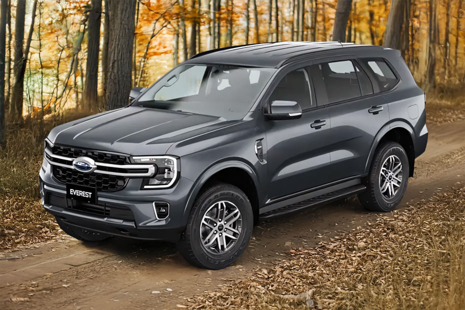 Ford  EVEREST Front angle low view